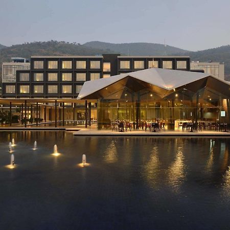 Marasa Sarovar Premiere Tirupati Exterior foto The Park, Hyderabad